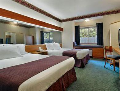 Microtel & By Wyndham Charlotte/northlake